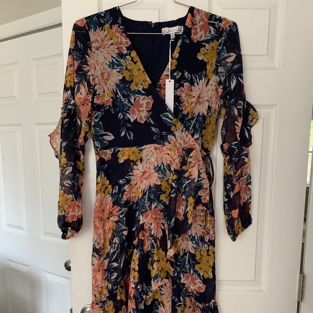 Adelyn Rae wrap dress. Size medium. New with tags.